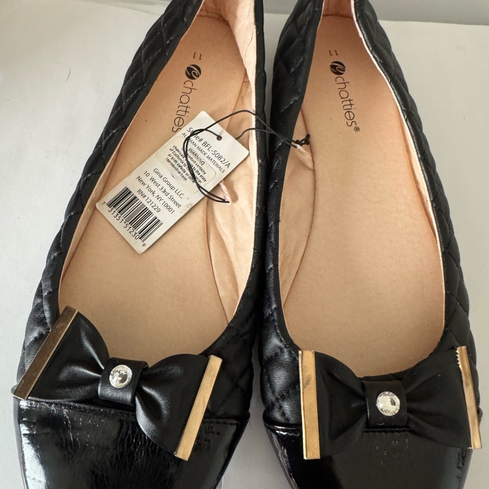 Chatties Black Flats with Bow and Gem Detail
